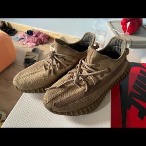 Yeezy 350 v2 Earth 11m w/o box adidas